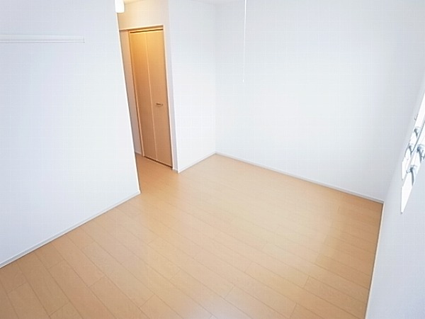 エクロール野々下 ベッドルーム