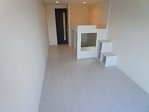 フラットおおたかの森 リビング