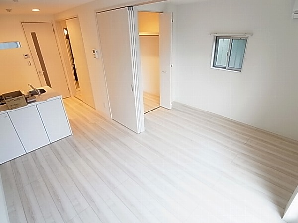 ソレイユ南柏　 リビング