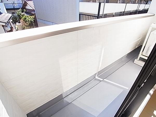 ヴィラ　プティ　エタン ベランダ