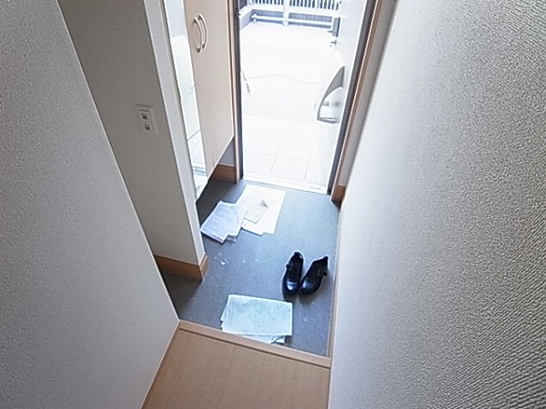クレアⅢ 玄関