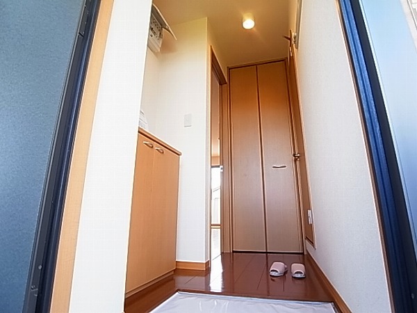 プチ・エトワール 玄関