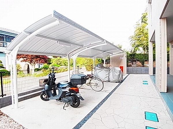 ロイヤルパピヨン その他外観3