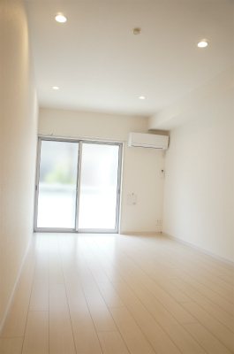 リブリ・こでまり ベッドルーム