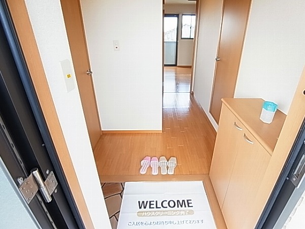 クレールコート 玄関