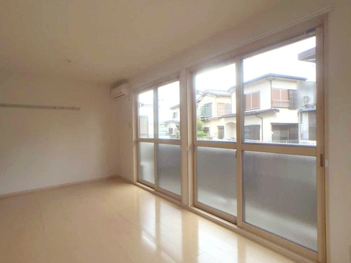 アピテ・プレミール リビング