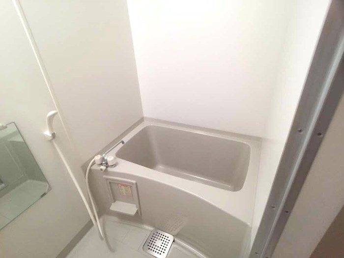 アピテ・プレミール 風呂画像