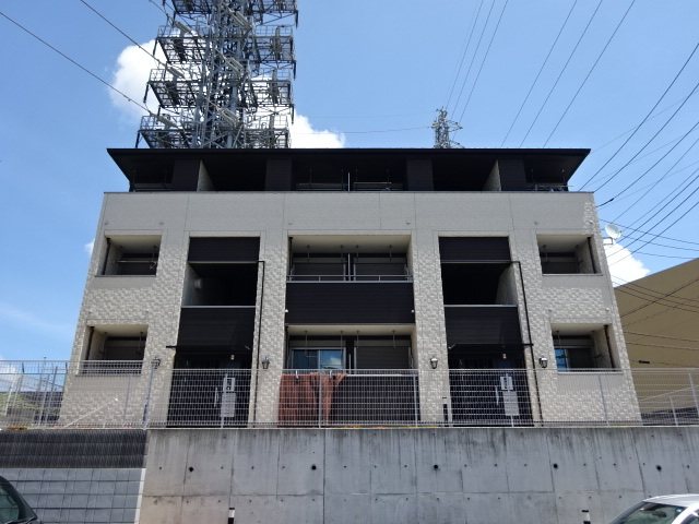 パインハースト 204号室 外観