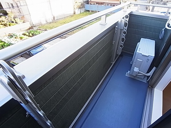 Precious Earth 逆井 ベランダ