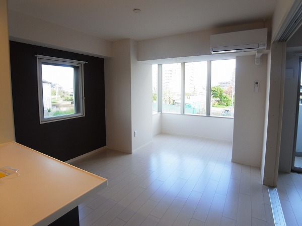 Ｖａｉｎｑｕｅｕｒ リビング