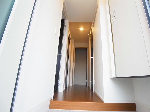 サントビーレジデンスⅢ 玄関