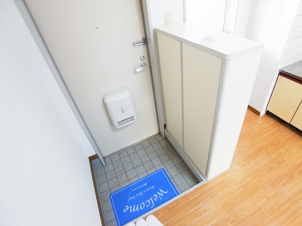 コーポカワイ 玄関