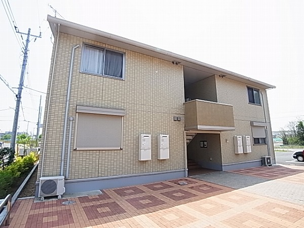 フローラルＣ 201号室 外観