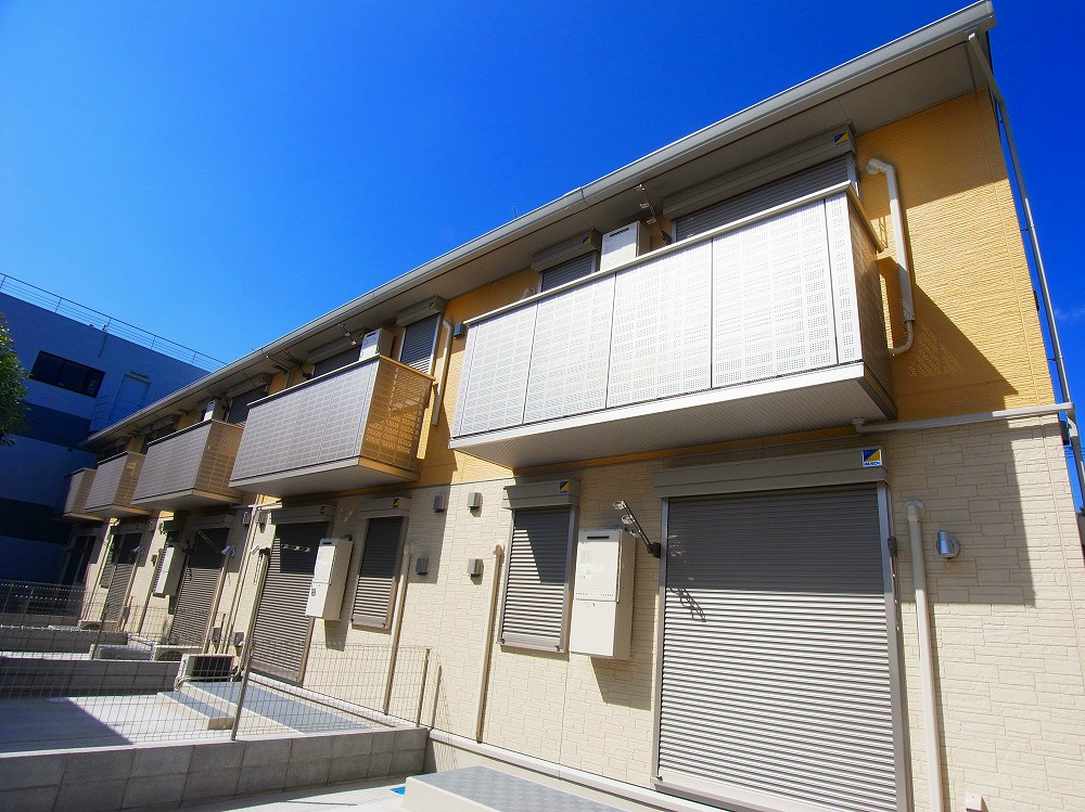 ホワイト・サラ 101号室 外観