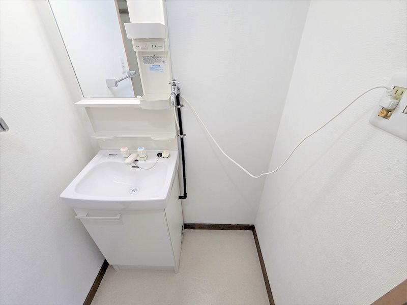 コンプレート中津口 洗面所
