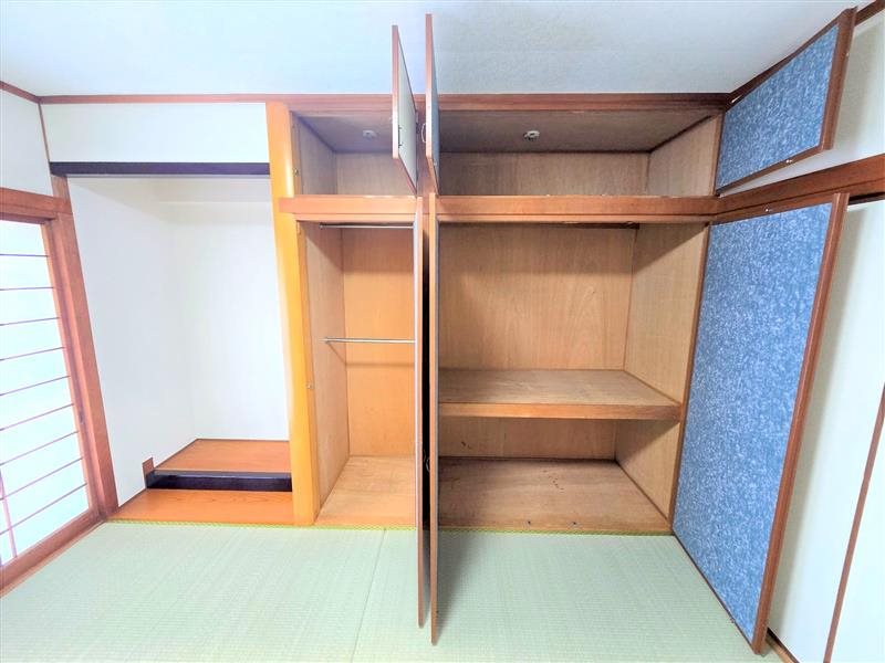 グランドハイツ赤坂 収納