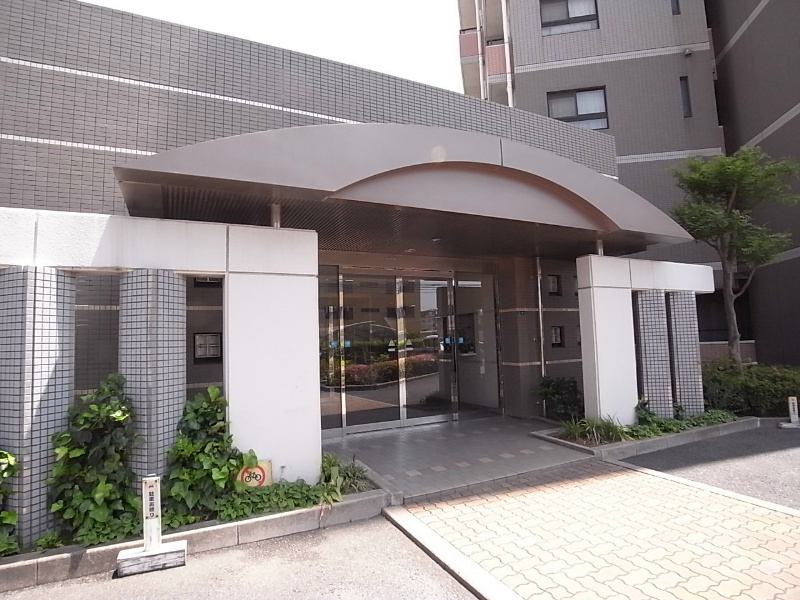 ライフプラザ沢見Ⅱ番館 エントランス