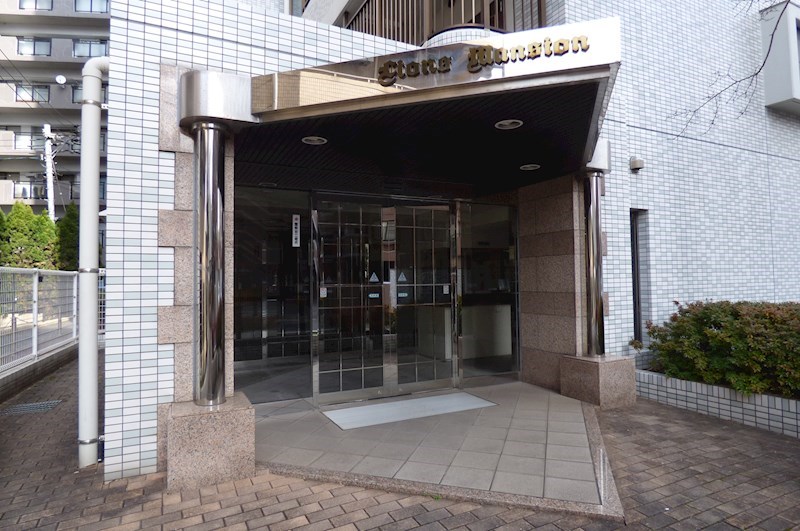 ライオンズマンション小倉駅南第3 エントランス