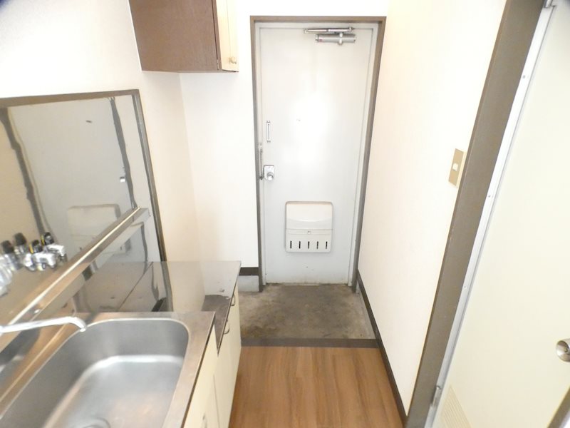 マンション葉山中井 玄関