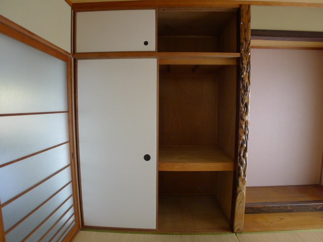 緑光苑マンション 収納