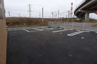 ＲＥＮＡＣＥ陣原 駐車場