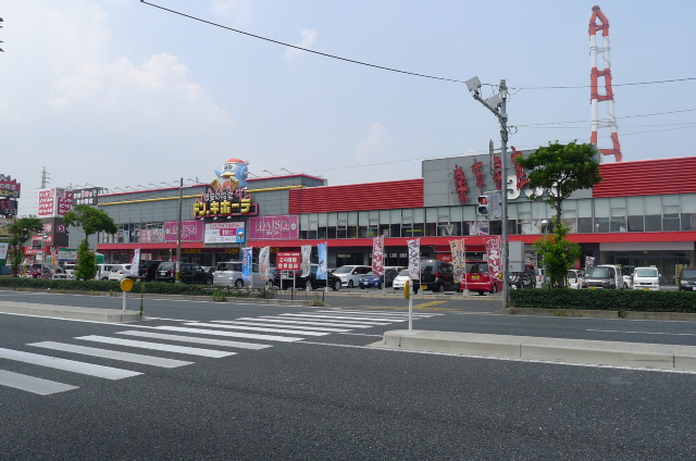 ＲＥＮＡＣＥ陣原 ショッピング施設