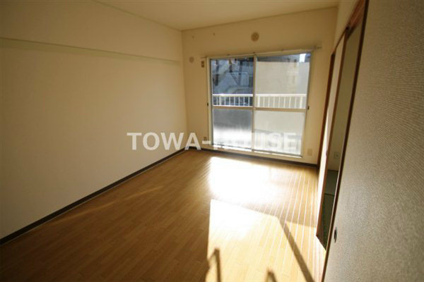 恭和ハイツ ベッドルーム