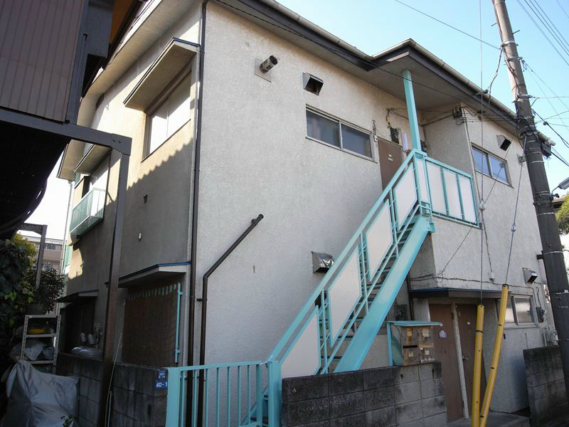 塚田荘 201号室 外観