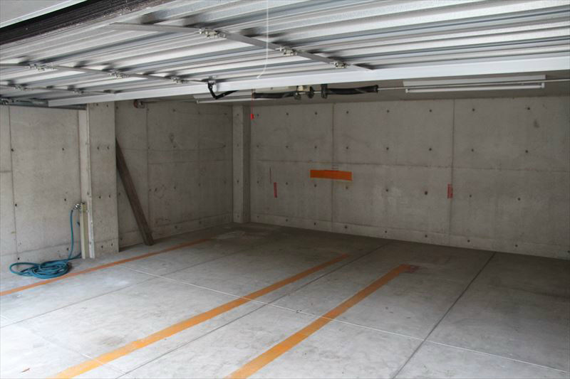 平町戸建 駐車場