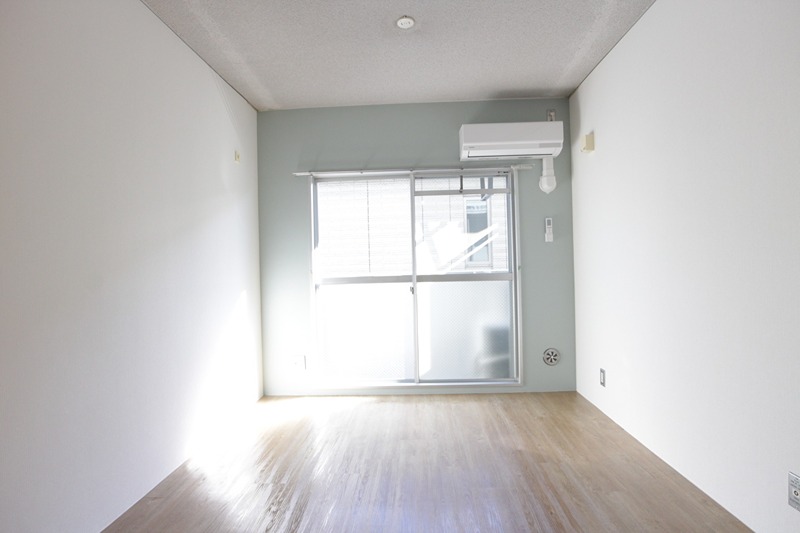 ROOMS ベッドルーム