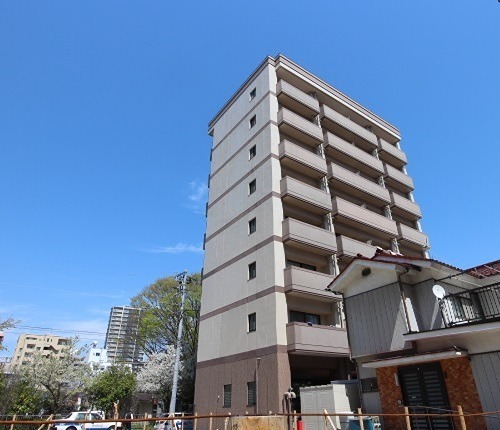 政岡ビル 外観