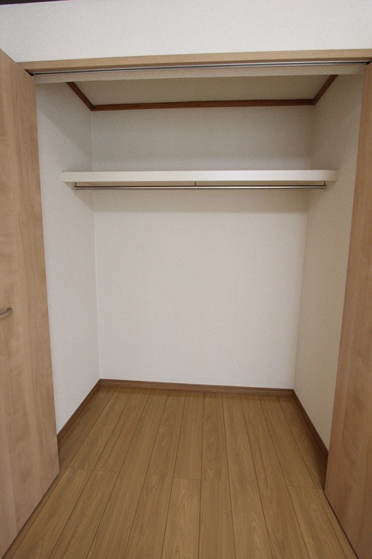 ブリリアント大和 収納