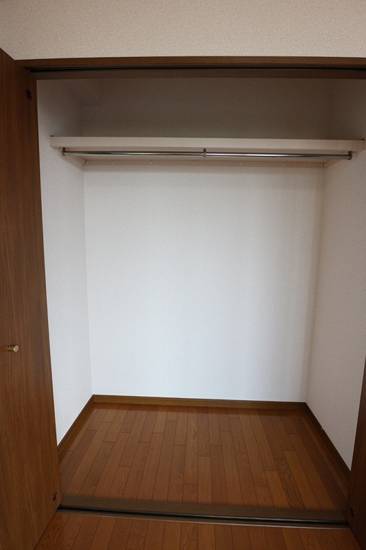 プロスペレ白萩 収納