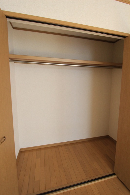 パセオプラシード南中山 収納
