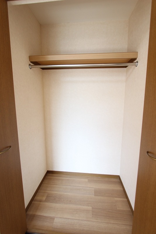 レジデンツ中山 収納