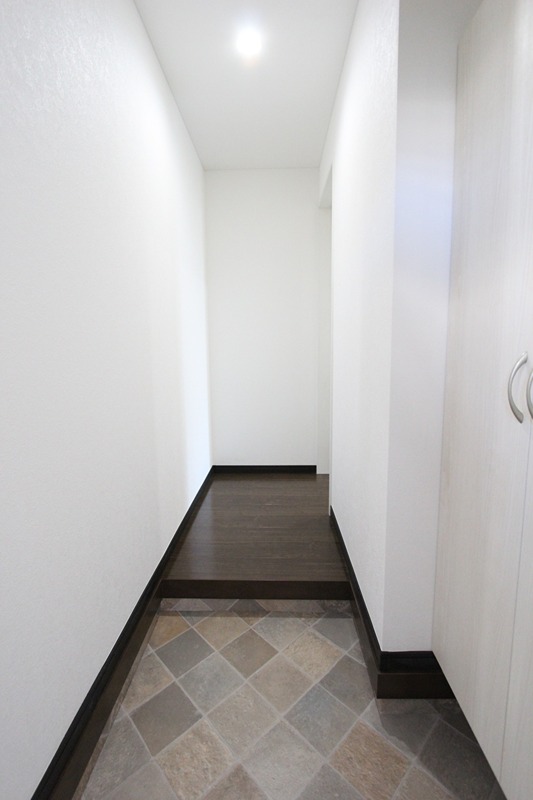 グランパランⅢ 玄関