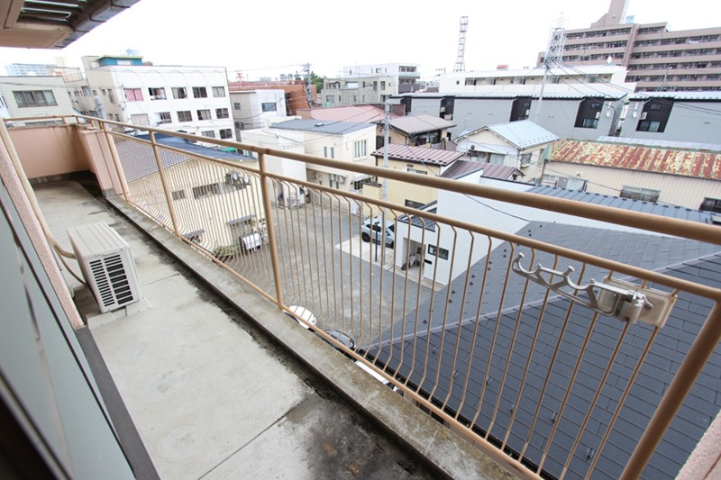 横山ハイツ ベランダ