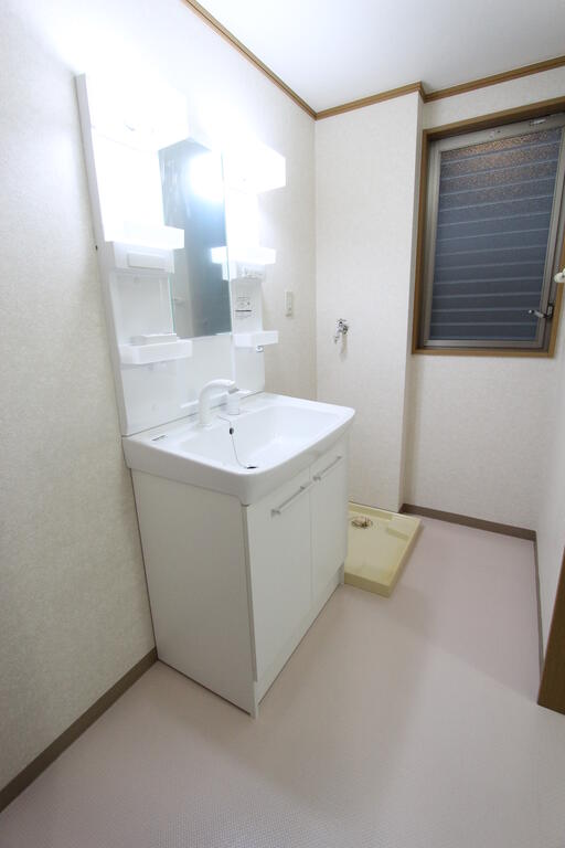 宮城県仙台市泉区松森鹿島 洗面所