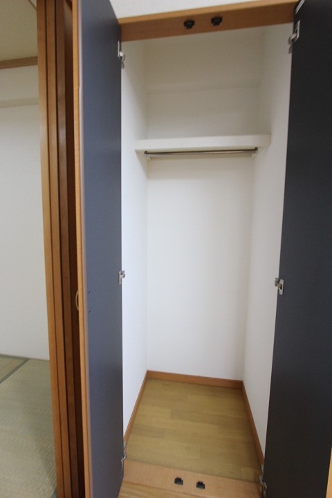 サンワクストリー大和 収納