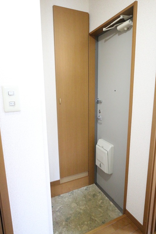 サンシティ南 玄関