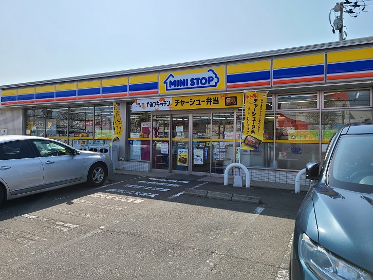 宮城県仙台市若林区六丁の目北町 コンビニ