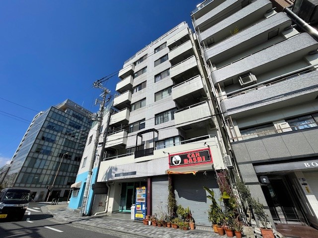 リアライズ中之島 外観