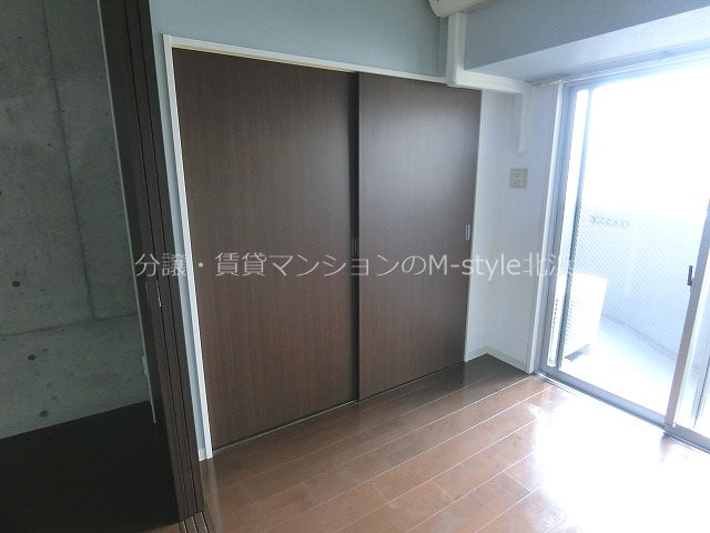 エグゼ難波東 収納