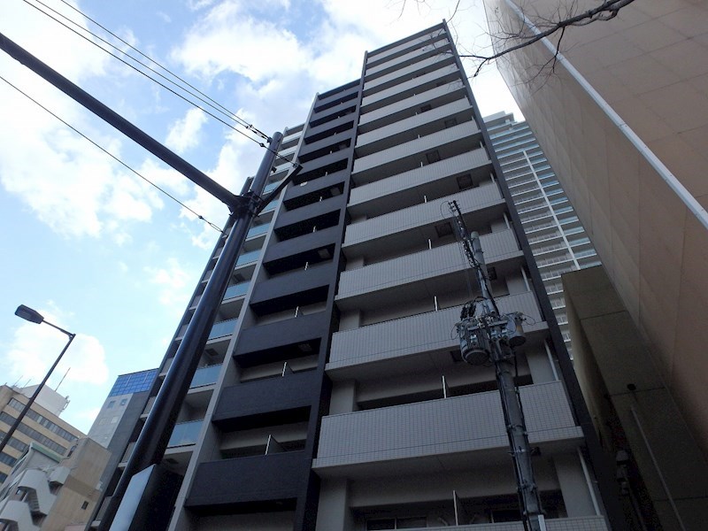 アドバンス東梅田アクシス 外観