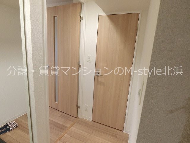 プレサンス北浜オリジン 玄関