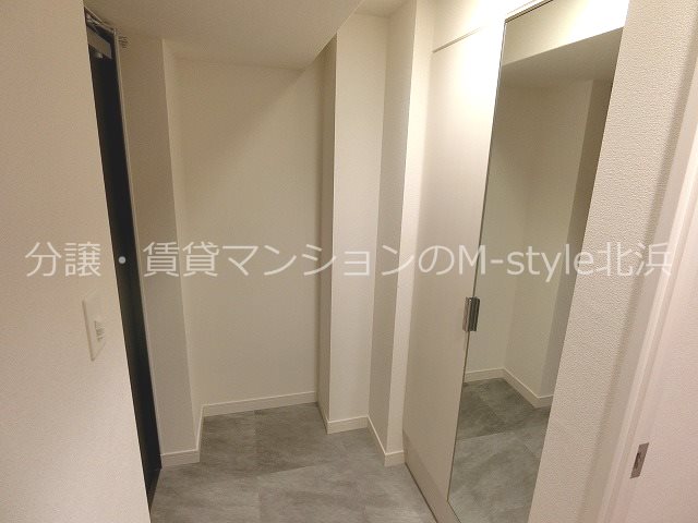 プレサンス北浜オリジン 玄関