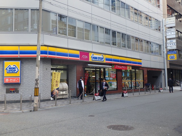 アビテ北御堂 コンビニ