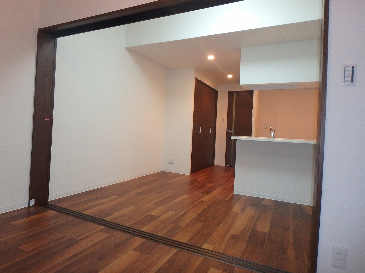 セイル淀屋橋  リビング