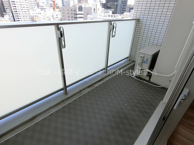セイル淀屋橋  ベランダ