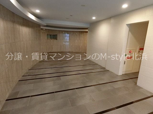 ラシュレエグゼ天王寺 ロビー